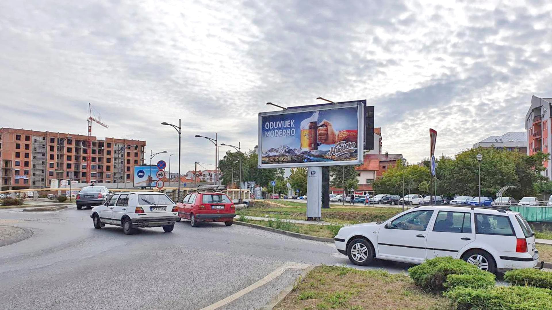 Billboard — Centar, kružni tok kod MUP-a, Bijeljina