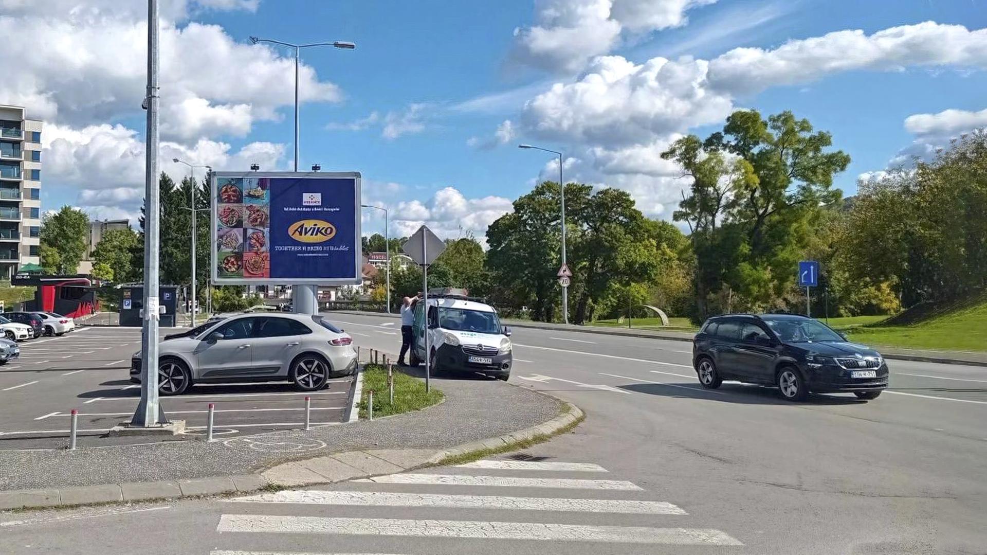 Centar, tvrđava Kastel, kod Gradske tržnice I