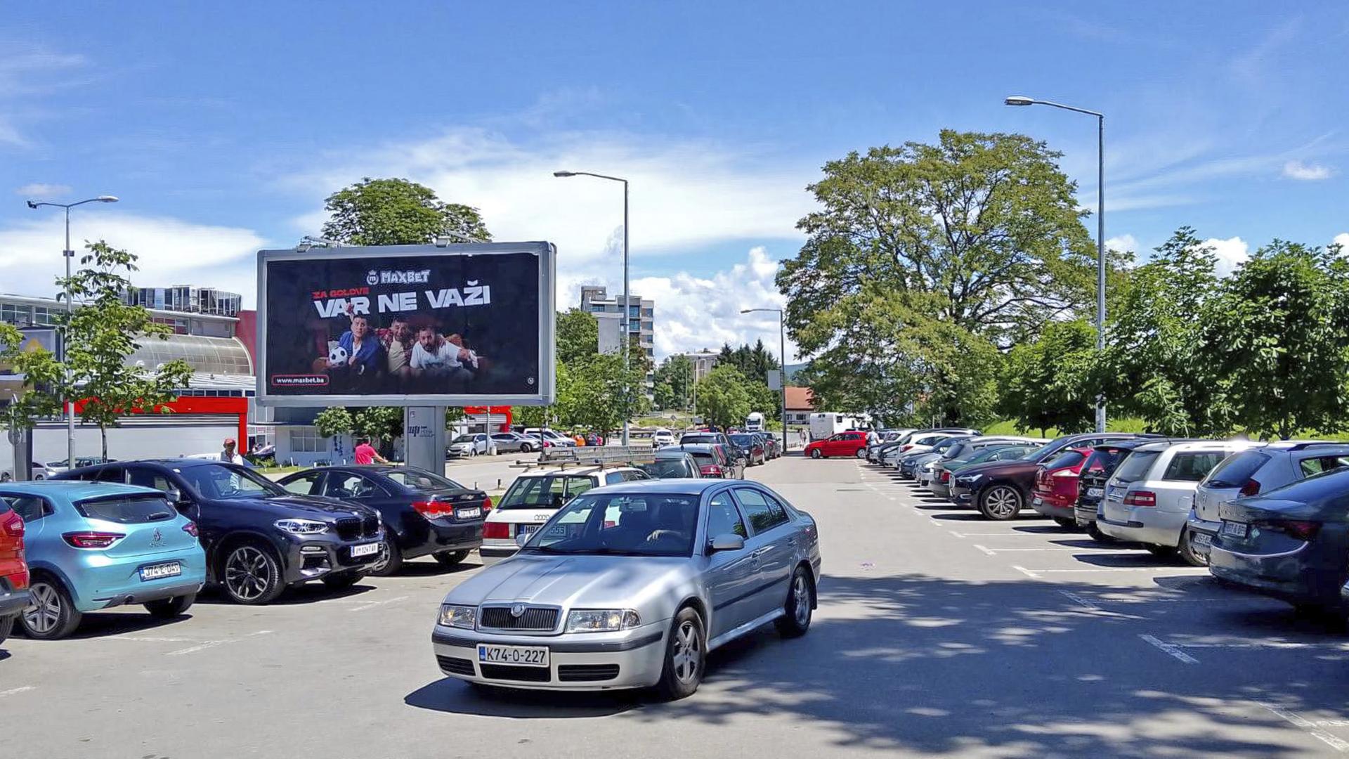 Centar, tvrđava Kastel, kod Gradske tržnice