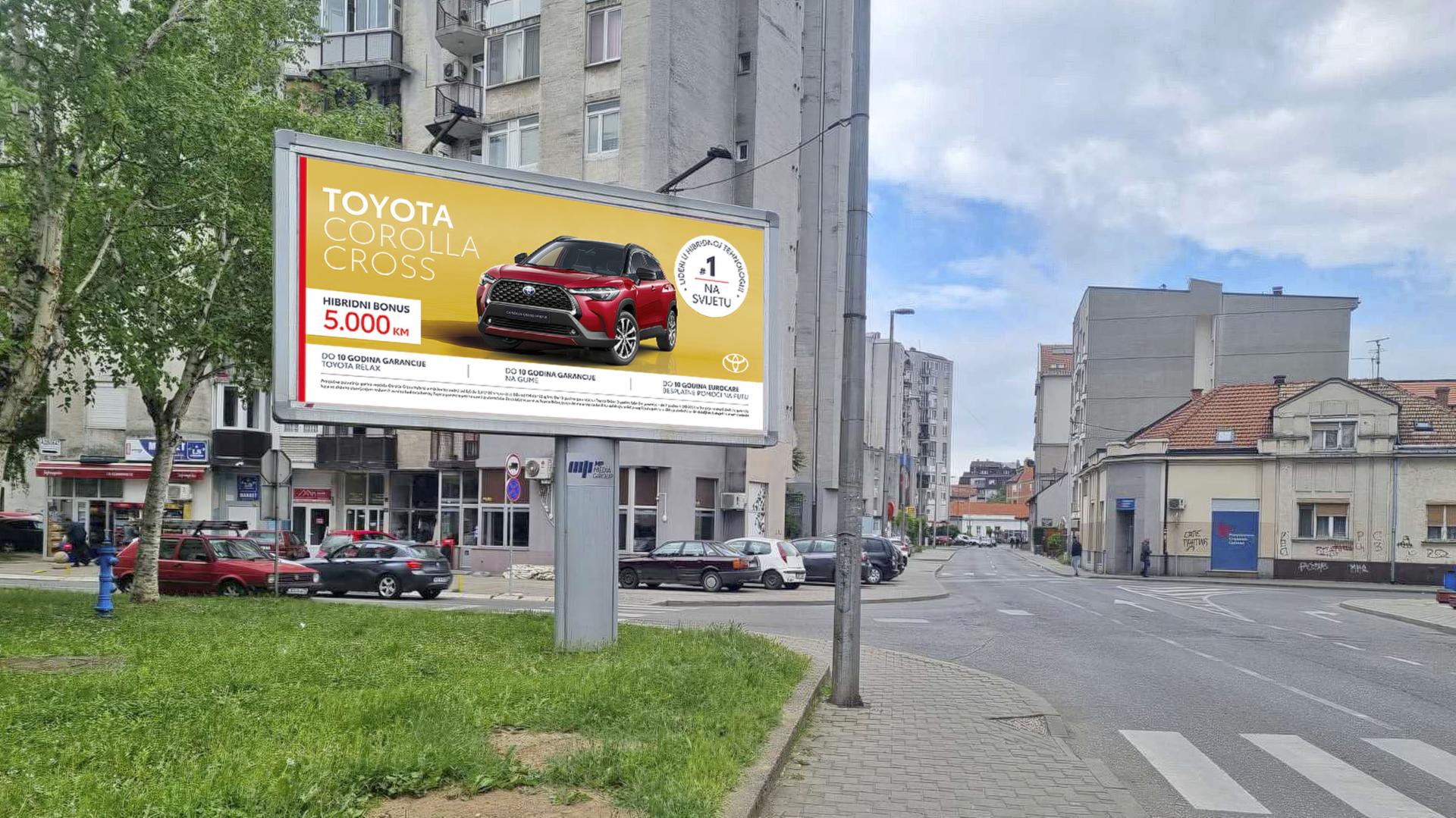 Centar, Bijeli soliteri, kod UniCredit banke