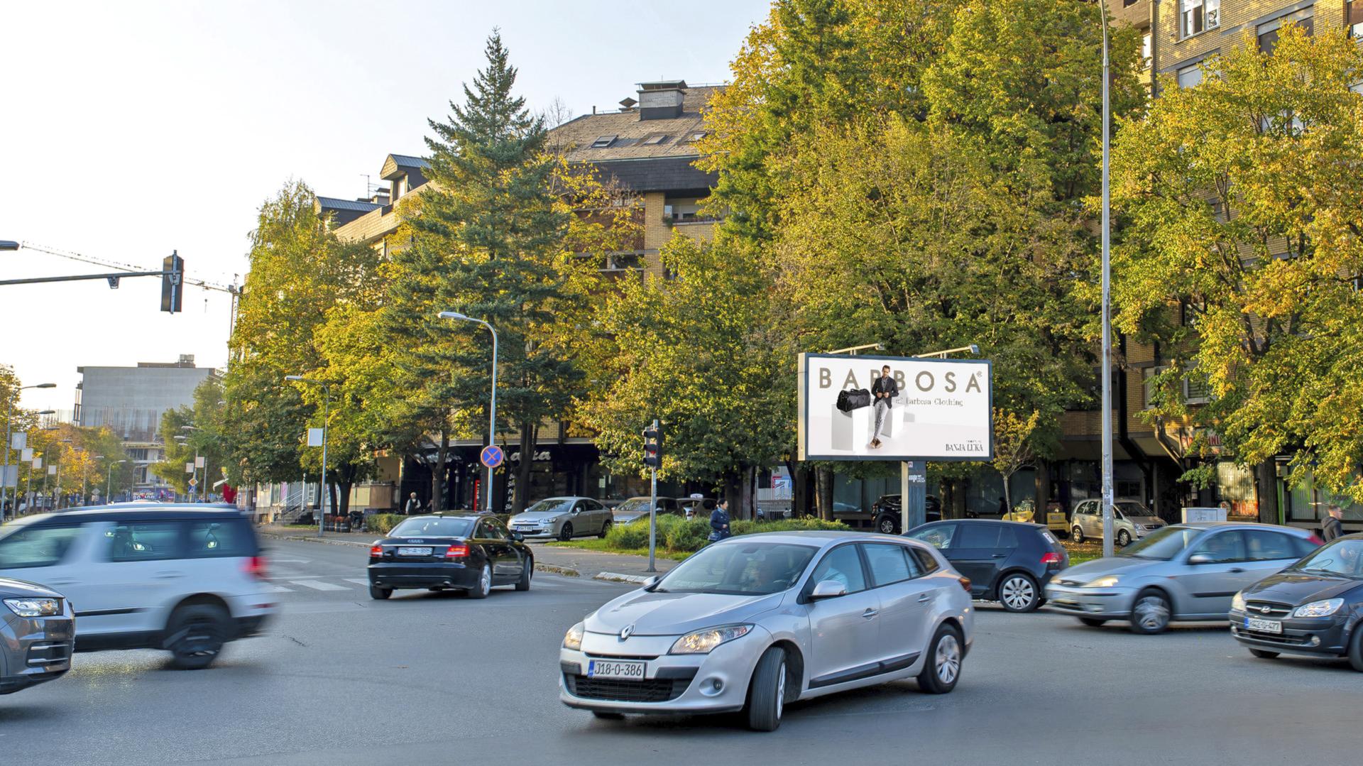 Centar-Borik, restoran San Remo, prema centru